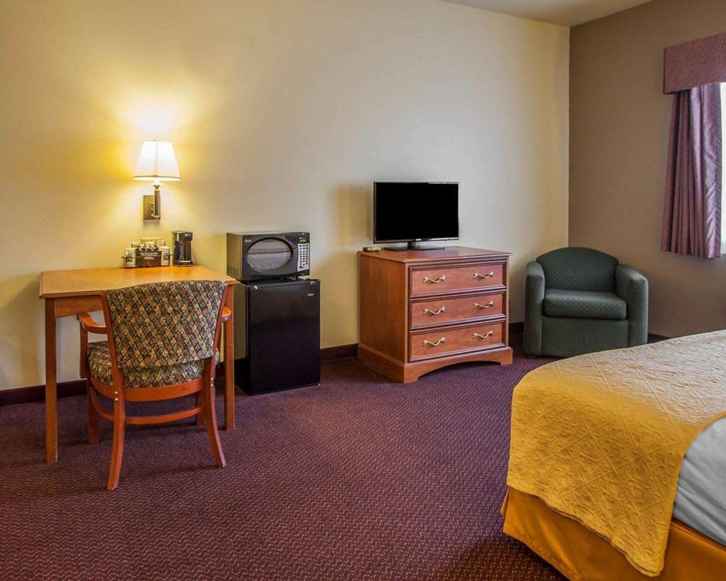 Quality Inn & Suites Hannibal Rom bilde