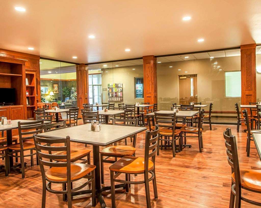 Quality Inn & Suites Hannibal Restaurant bilde